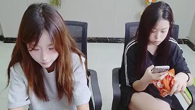 Photos of Prettybaby520 from StripChat is Group