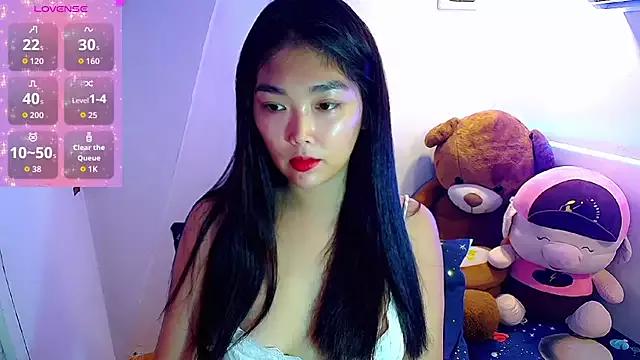 Entertain your itch for girls livestreamers with our collection of stunning models, skilled in the art of temptation and delight.