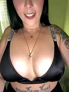 princessxjuri from StripChat is Freechat