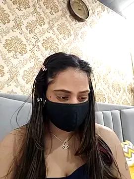 Priyankahotlove from StripChat is Freechat