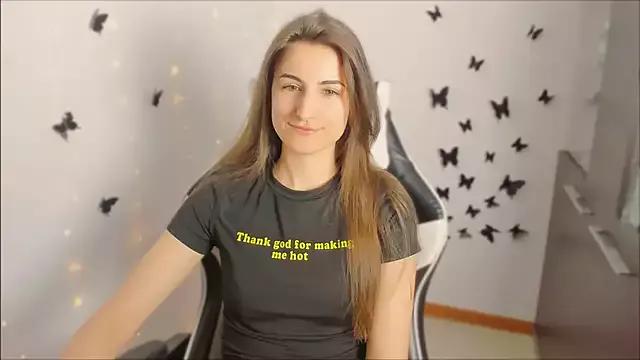 Entertain your itch for girls livestreamers with our collection of stunning models, skilled in the art of temptation and delight.