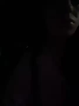 PureEllie from StripChat is Freechat