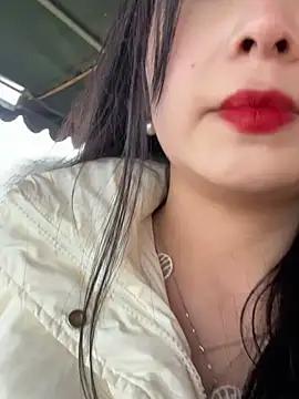 Q-Babyy webcams show profile image 