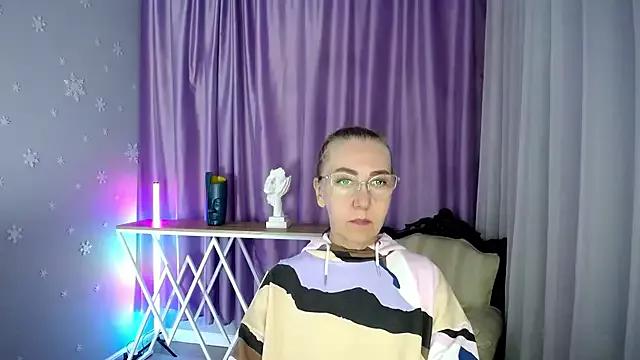 Entertain your itch for girls livestreamers with our collection of stunning models, skilled in the art of temptation and delight.