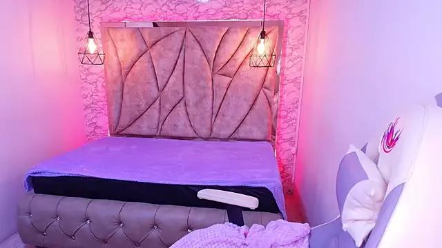 Entertain your itch for girls livestreamers with our collection of stunning models, skilled in the art of temptation and delight.