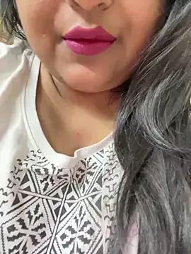queen_sakhi24 from StripChat is Freechat