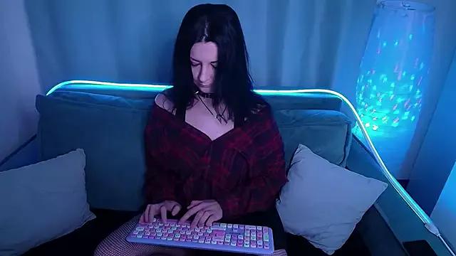 QueenAkasha from StripChat is Freechat