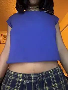 QueenKimi from StripChat is Freechat