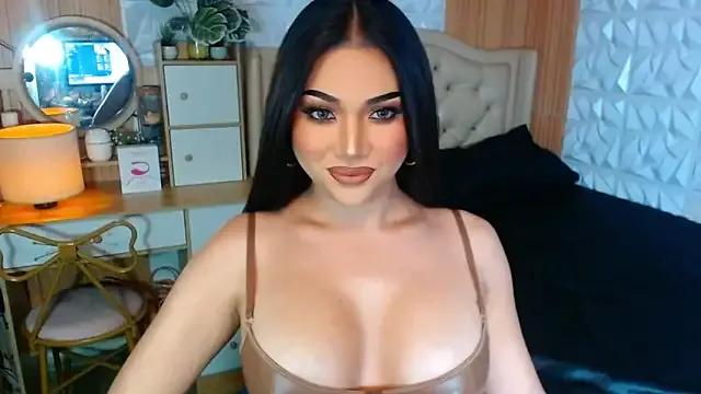 Entertain your itch for girls livestreamers with our collection of stunning models, skilled in the art of temptation and delight.