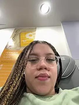 QueenNuttCollector from StripChat is Freechat