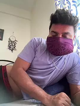 Queenslayers05 from StripChat is Freechat