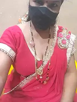 Photos of Raashi369 from StripChat is Freechat
