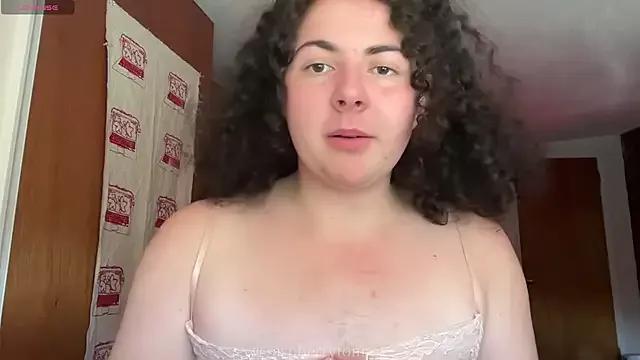 RaspberryTommyFTM from StripChat is Freechat