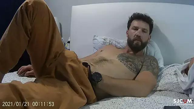 realdilf from StripChat is Freechat