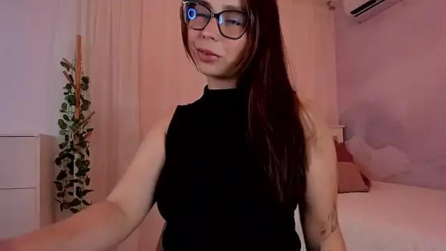 RebecaJoness from StripChat is Freechat