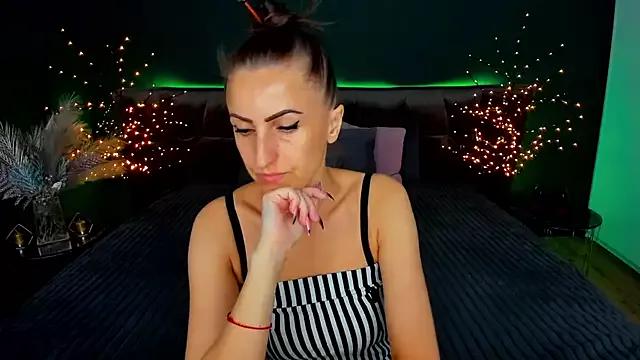 Entertain your itch for girls livestreamers with our collection of stunning models, skilled in the art of temptation and delight.
