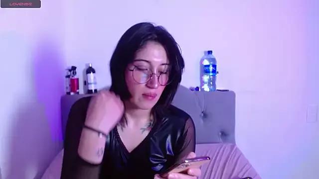 Red-moon1 from StripChat is Freechat