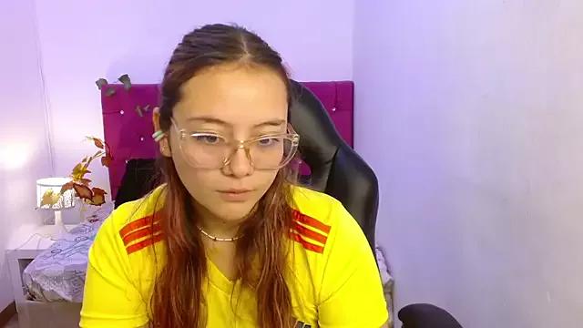 Entertain your itch for girls livestreamers with our collection of stunning models, skilled in the art of temptation and delight.