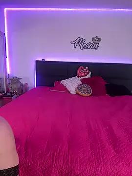 Entertain your itch for girls livestreamers with our collection of stunning models, skilled in the art of temptation and delight.