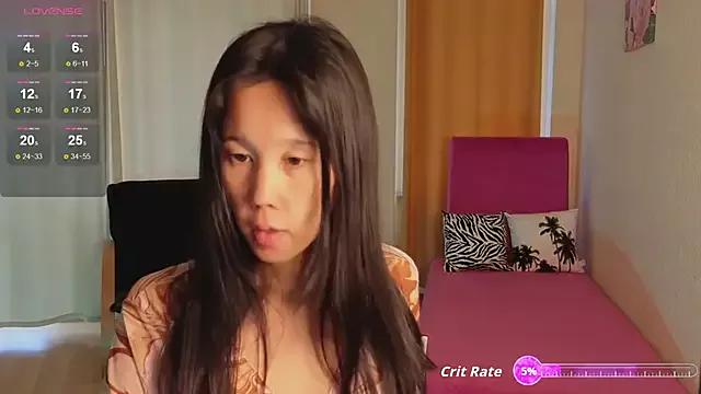 Reina__chan from StripChat is Freechat