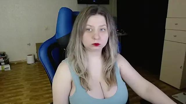 RichEmily from StripChat is Freechat