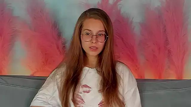 RileyMimicho from StripChat is Freechat