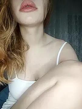 rinabluu from StripChat is Freechat