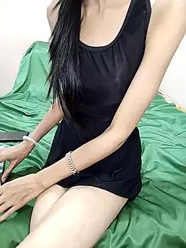 Photos of RiyaShukla_2 from StripChat is Freechat