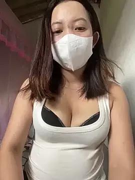 Rose-babyx from StripChat is Freechat
