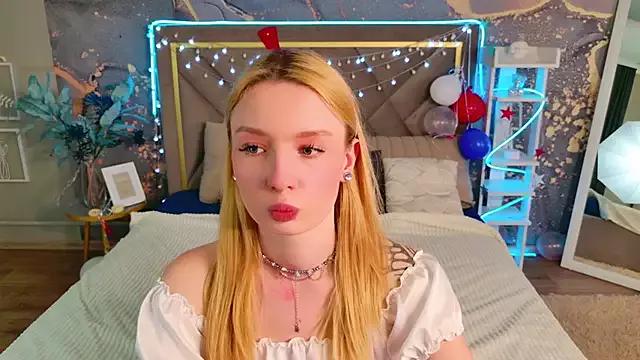 Entertain your itch for girls livestreamers with our collection of stunning models, skilled in the art of temptation and delight.
