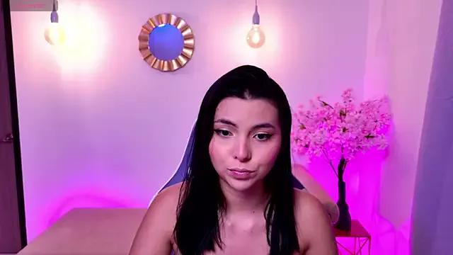 Rossie_Channel from StripChat is Freechat