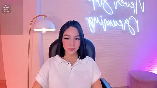 Entertain your itch for girls livestreamers with our collection of stunning models, skilled in the art of temptation and delight.