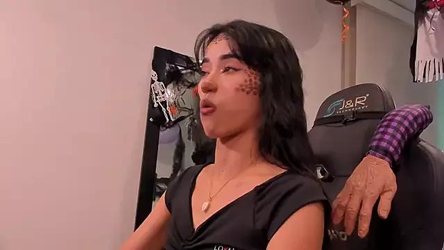 Rouse_Monroe from StripChat is Freechat