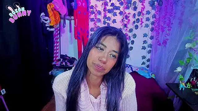 Entertain your itch for girls livestreamers with our collection of stunning models, skilled in the art of temptation and delight.