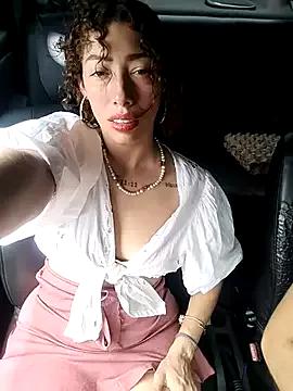 roxyrougee from StripChat is Freechat