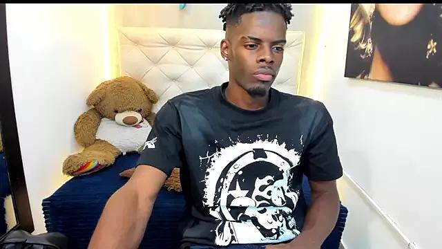 royce_ebony from StripChat is Freechat