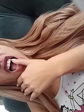 rubiasmrsexy from StripChat is Freechat