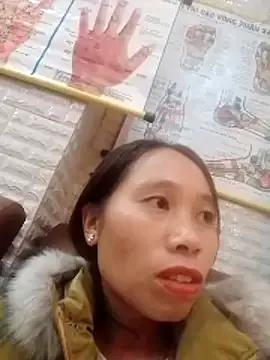 ruby-00 from StripChat is Freechat