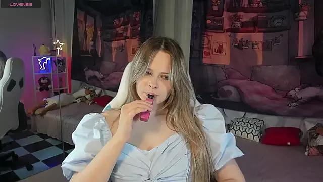 Entertain your itch for girls livestreamers with our collection of stunning models, skilled in the art of temptation and delight.