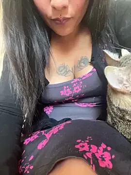 Entertain your itch for girls livestreamers with our collection of stunning models, skilled in the art of temptation and delight.