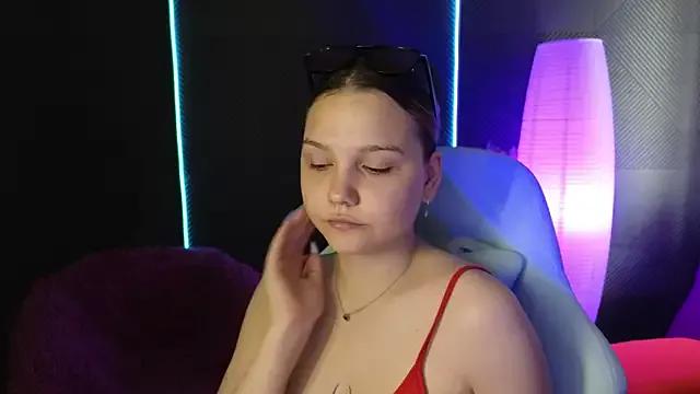 SabrinaSpel from StripChat is Freechat