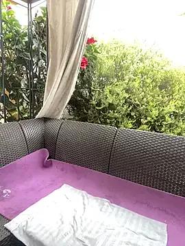Sallem_Pink from StripChat is Freechat