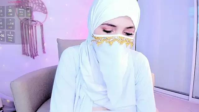 salma_isawwii from StripChat is Freechat