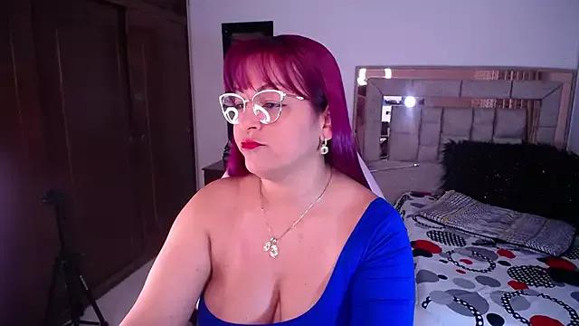 Entertain your itch for girls livestreamers with our collection of stunning models, skilled in the art of temptation and delight.