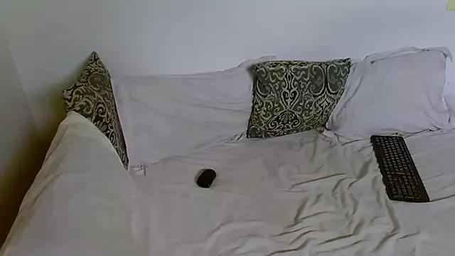 samanta_r_ from StripChat