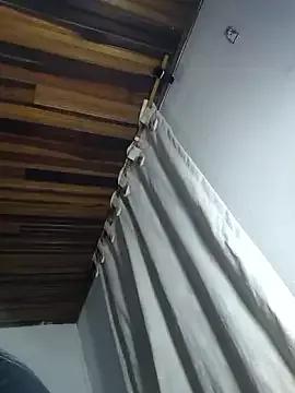 Samantha-Colins from StripChat is Freechat
