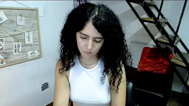 samantha_baby_ from StripChat is Freechat