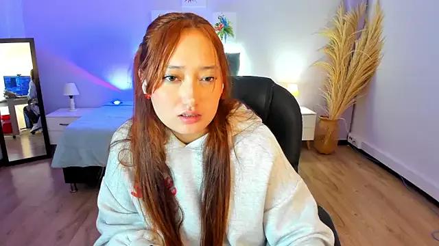 Entertain your itch for girls livestreamers with our collection of stunning models, skilled in the art of temptation and delight.