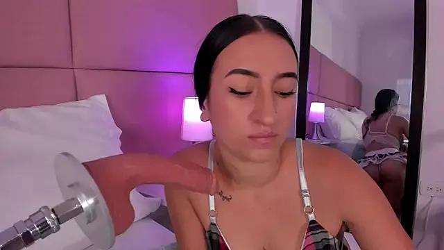 SammyMorales from StripChat is Freechat