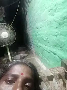 Sanam_babyyy from StripChat is Freechat
